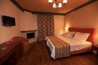 Hotel Pelasgos – Καρύταινα, Αρκαδία ✦ -33% ✦ 2 Ημέρες (1 Διανυκτέρευση) ✦ 2 άτομα + 1 παιδί έως 1 έτους ✦ 2 ✦ έως 07/01/2027 ✦ Επιλέξτε 3 διανυκτερεύσεις και πληρώστε μόνο τις 2!