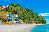 Manthos Blue Hotel – Άγιος Ιωάννης, Πήλιο ✦ 2 Ημέρες (1 Διανυκτέρευση) ✦ 2 άτομα + 1 παιδί έως 3 ετών ✦ 2 ✦ έως 27/09/2026 ✦ Μπροστά στην παραλία!