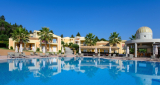 Olympion Village – Κάβος, Κέρκυρα ✦ -20% ✦ 2 Ημέρες (1 Διανυκτέρευση) ✦ 2 άτομα + 1 παιδί έως 6 ετών ✦ 20 ✦ έως 26/10/2026 ✦ Κοντά στην παραλία!