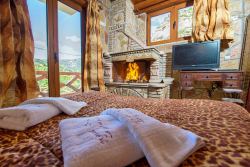 Oneiro Resort – Κάτω Ζαχλωρού, Καλάβρυτα ✦ 2 Ημέρες (1 Διανυκτέρευση) ✦ 2 άτομα ✦ 1 ✦ έως 13/11/2026 ✦ Υπέροχη Τοποθεσία!