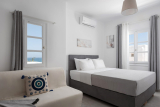 Palma Elegant Suites – Άγιοι Ανάργυροι, Πάρος ✦ 3 Ημέρες (2 Διανυκτερεύσεις) ✦ 2 άτομα + 1 παιδί έως 2 ετών ✦ 1 ✦ έως 10/10/2026 ✦ Κοντά στην παραλία!