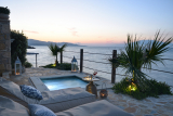 Paradisso Beach Villas – Αμμούδι, Ζάκυνθος ✦ 2 Ημέρες (1 Διανυκτέρευση) ✦ 3 άτομα ✦ 1 ✦ έως 31/10/2026 ✦ Ιδιωτική παραλία!