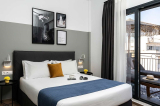 Play Theatrou a member of Brown Hotels – Αθήνα ✦ 2 Ημέρες (1 Διανυκτέρευση) ✦ 2 άτομα ✦ 1 ✦ έως 31/12/2026 ✦ Κοντά στο κέντρο της πόλης!
