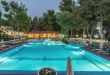 Porfi Beach Hotel – Νικήτη, Χαλκιδική ✦ 2 Ημέρες (1 Διανυκτέρευση) ✦ 2 άτομα ✦ 2 ✦ έως 11/10/2026 ✦ Μπροστά στην παραλία!