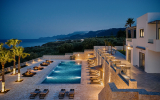 Quattro Suites – Ξιφιάς, Μονεμβασιά ✦ 3 Ημέρες (2 Διανυκτερεύσεις) ✦ 2 άτομα ✦ 2 ✦ έως 02/11/2026 ✦ Υπέροχη Τοποθεσία!