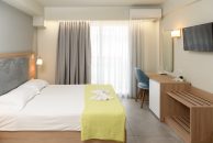 Regina Mare Hotel – Παραλία Κατερίνης ✦ 3 Ημέρες (2 Διανυκτερεύσεις) ✦ 2 άτομα + 1 παιδί έως 4 ετών ✦ 2 ✦ 16/05/2026 έως 10/10/2026 ✦ Κοντά στην παραλία!