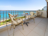 Sunset Hotel – Ξηροπήγαδο, Αρκαδία ✦ 2 Ημέρες (1 Διανυκτέρευση) ✦ 2 άτομα ✦ 1 ✦ 01/07/2026 έως 31/08/2026 ✦ Μπροστά στην παραλία!