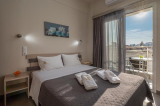 Sunshine Apartments – Σιθωνία, Χαλκιδική ✦ 4 Ημέρες (3 Διανυκτερεύσεις) ✦ 3 άτομα ✦ 1 ✦ έως 25/09/2026 ✦ Υπέροχη Τοποθεσία!