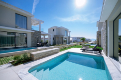 Thalassa & Thalassa Prive Residential Complex – Οφρύνιο, Καβάλα ✦ 2 Ημέρες (1 Διανυκτέρευση) ✦ 2 άτομα + 2 παιδιά έως 2 ετών ✦ 1 ✦ 15/04/2027 έως 16/10/2027 ✦ Κοντά στην παραλία!