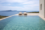 Vespera Private Luxury Suites – Ακρωτήρι, Σαντορίνη ✦ 2 Ημέρες (1 Διανυκτέρευση) ✦ 2 άτομα ✦ 1 ✦ έως 31/10/2026 ✦ Μοναδική Τοποθεσία!